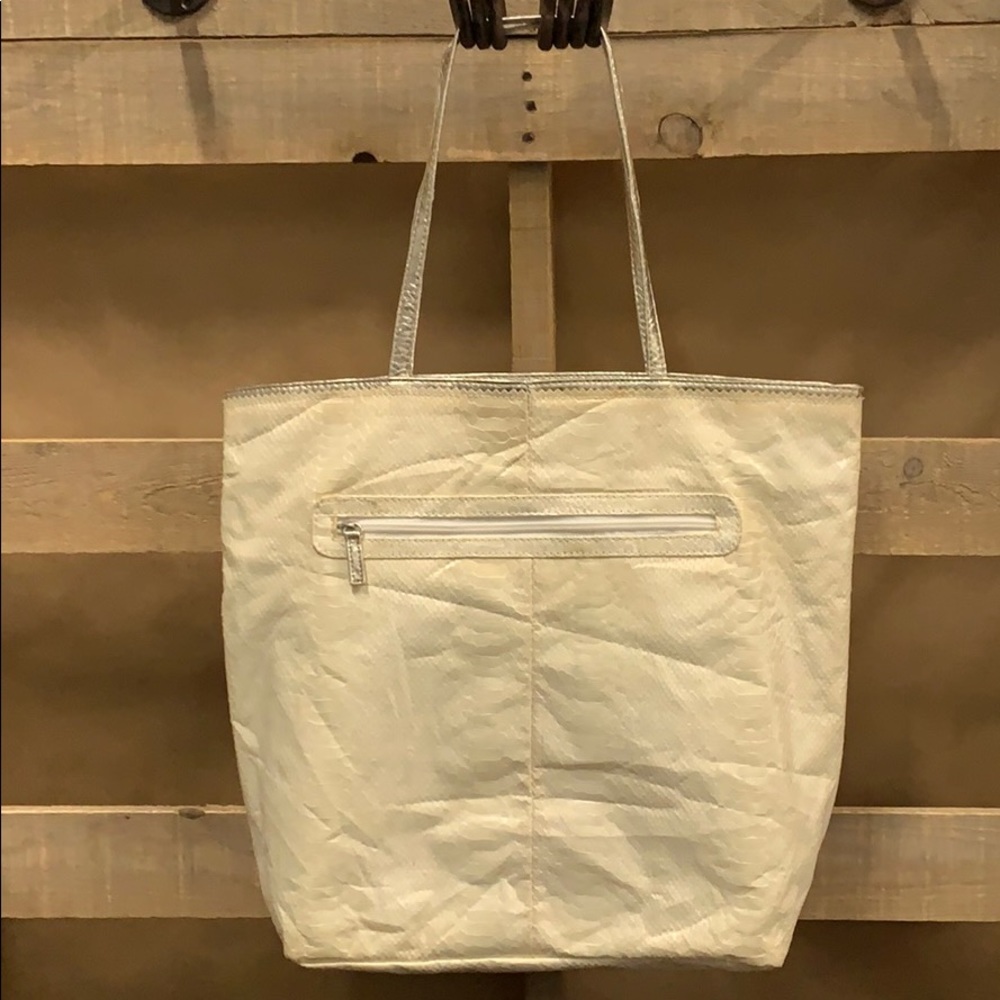 Sondra Roberts Squared snakeskin tote bag